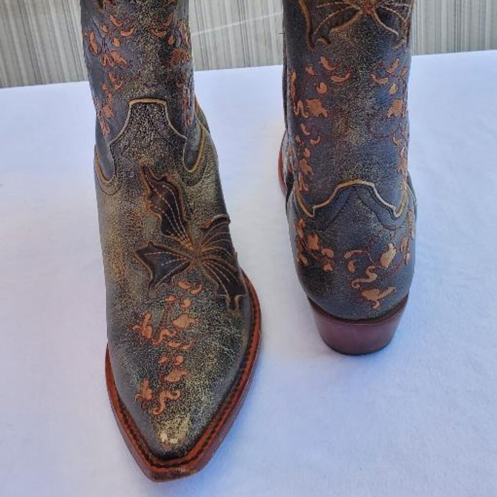 Cowgirl Boots 8.5